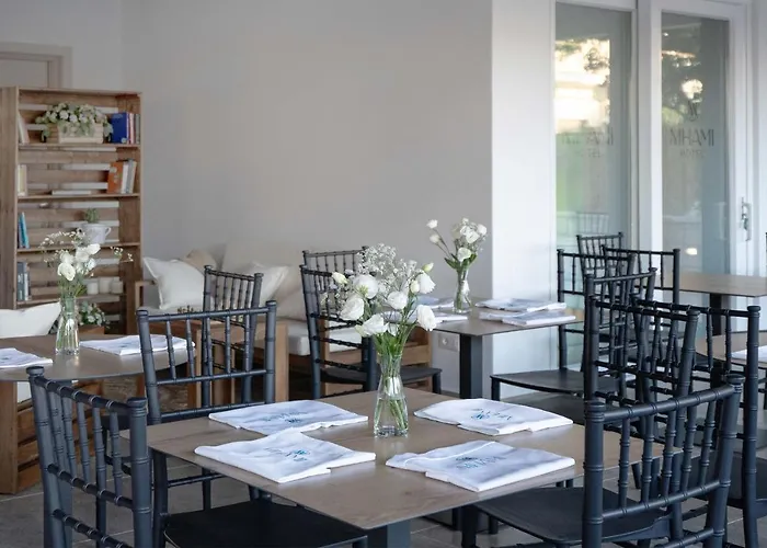 Mhami בית הארחה 4*