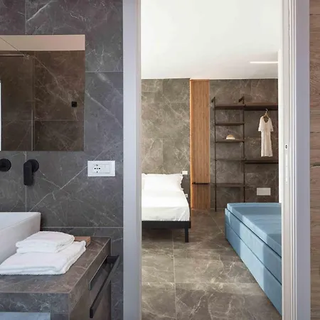 Mhami Guest house Pulsano